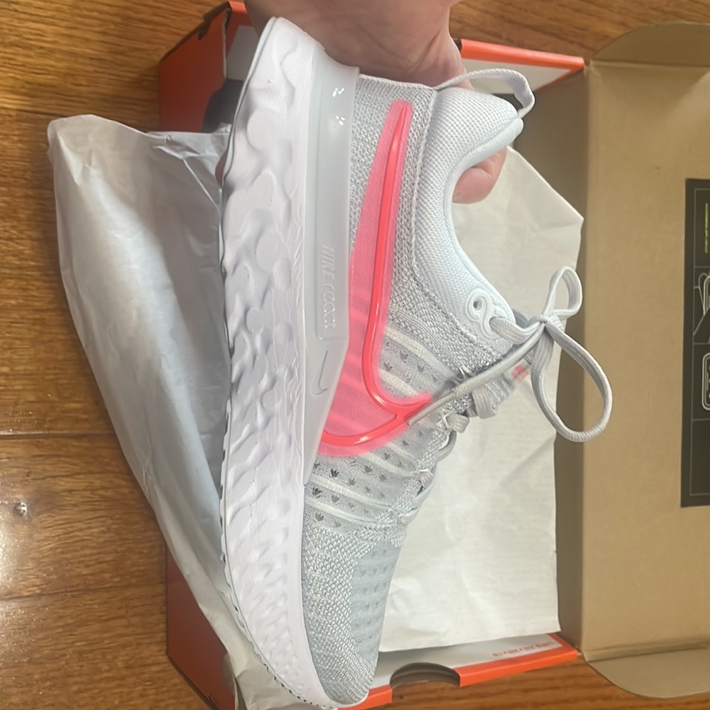 Nike React Infinity Run Flyknit 2 Women’s Running Sneaker - NIB - Size 6 - Picture 6 of 6